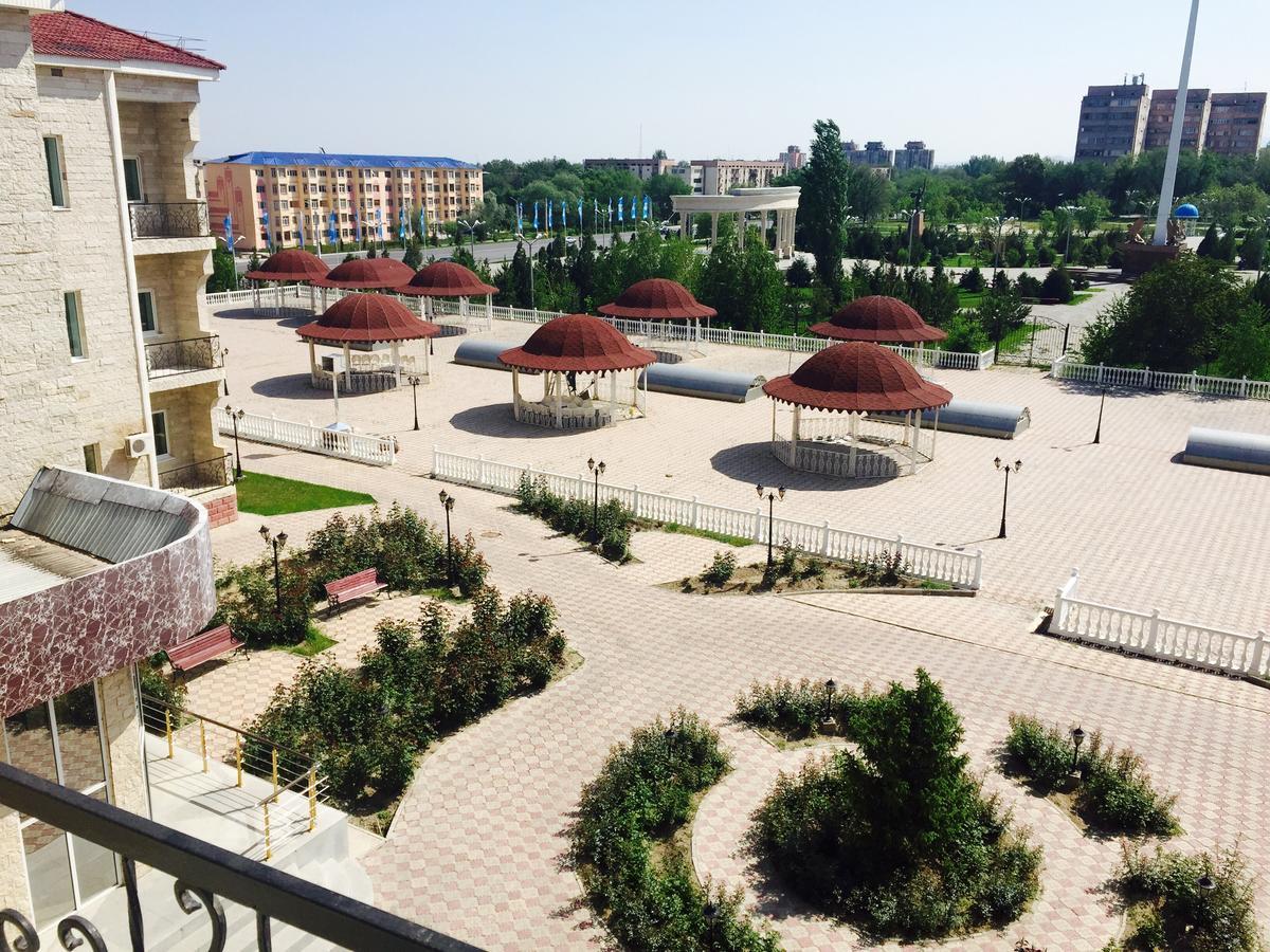 Hotel Ark Ms Taraz Dış mekan fotoğraf