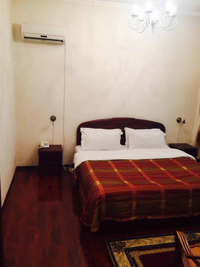 Hotel Ark Ms Taraz Dış mekan fotoğraf