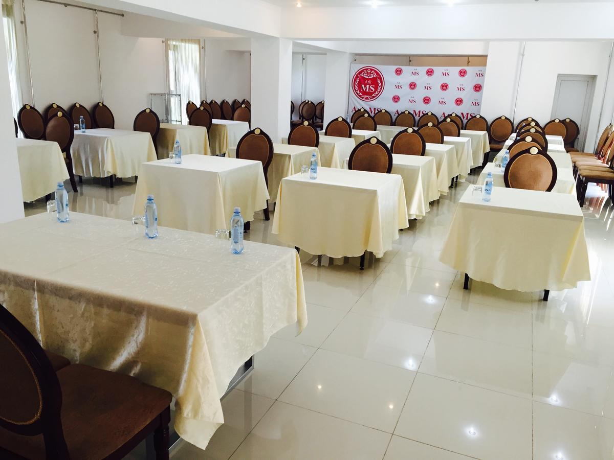 Hotel Ark Ms Taraz Dış mekan fotoğraf